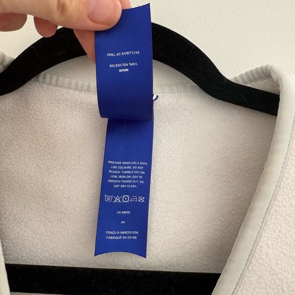 Kit and Ace White Snap-Front Fleece Cardigan - Picture 3 of 5